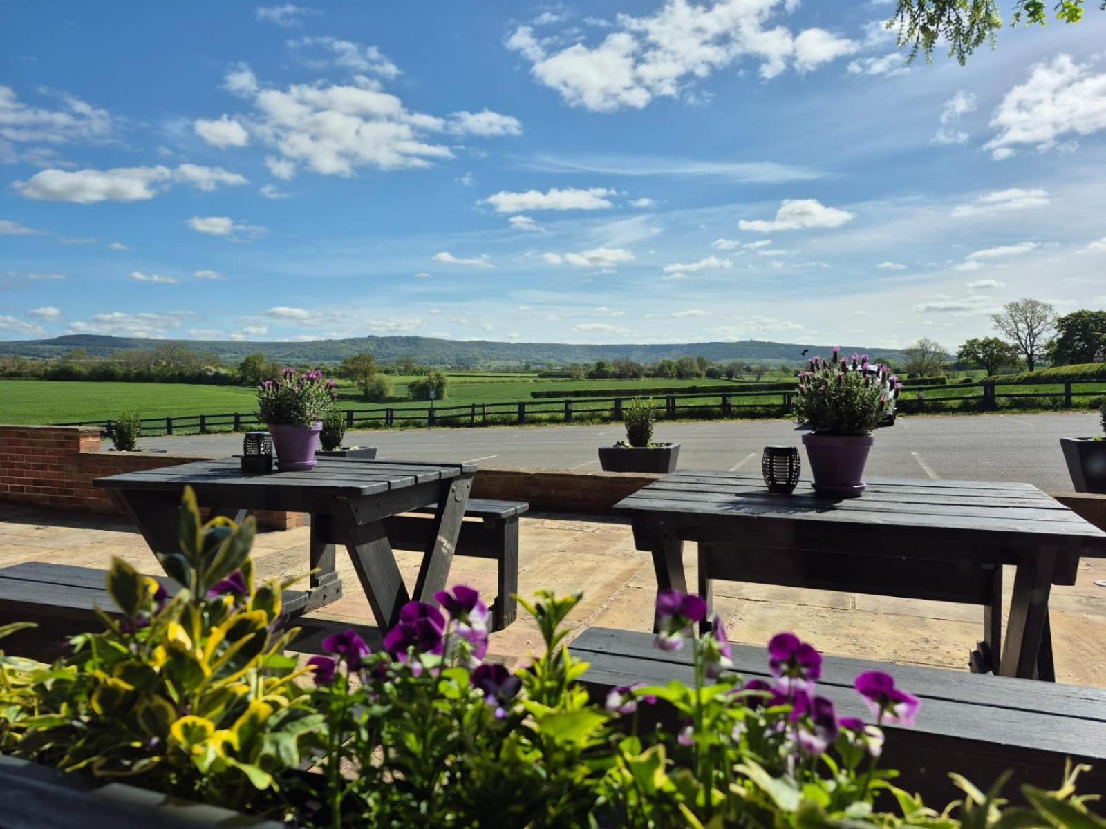 The White Horse Lodge Hotel ثيرسك المظهر الخارجي الصورة